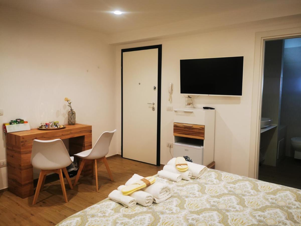 Civico Sedici Suite & Spa アルタムラ エクステリア 写真
